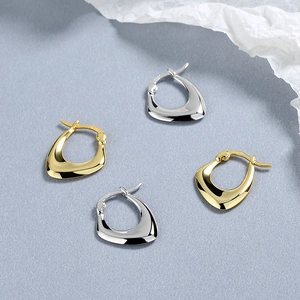 Minimalistische 925 Sterlingsilber Geometrische Dreieck Ohrringe Für Damen Cold Style Gold Silber Galvanisierter Schmuck