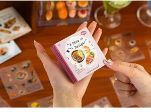 Gros plan du carnet de 20 autocollants gourmands pour décoration de scrapbooking