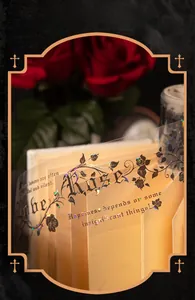 Détail du ruban PET rose gothique avec dorure laser et motifs esthétiques sombres