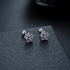 Titanium Steel Rhinestone Flower Stud Earrings For Men Women Luxury Polished Floral Ear Bone Nail Piercing Jewelry