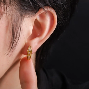 Luxurious 18K gold geometric earrings with sparkling round cubic zirconia for men and women