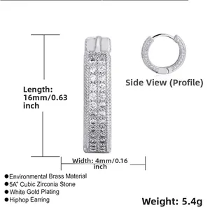 Vue détaillée des boucles d'oreilles hip hop avec dimensions et zircons
