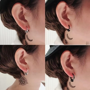 Boucles d'oreilles créoles mixtes avec texture corde torsadée en argent et noir mat