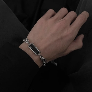 Bracelet chaîne argent unisexe avec pierre noire rectangulaire de style hip-hop minimaliste