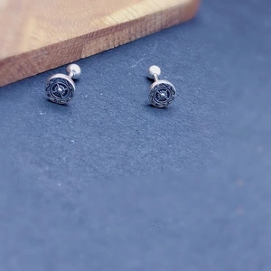 Retro round cross rudder stud earrings with starburst engraving and bead screw backs