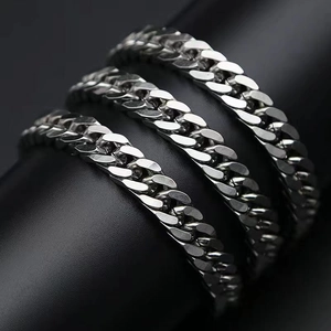Ensemble de trois bracelets gourmette argentés en acier inoxydable pour hommes