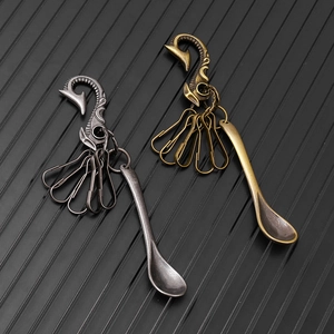 Hip hop vintage metal keychain with spoon pendant and fish hook in silver and bronze finish