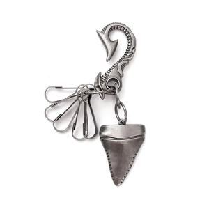 Vintage Shark Tooth Pendant Keychain For Men Punk Style Metal Fish Hook Belt Accessory Hip Hop Zinc Alloy Key Ring