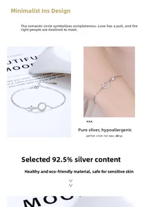 Detailansicht des S925 Silberarmbands mit pavé-gefasstem Ring und Punzierung am Verschluss