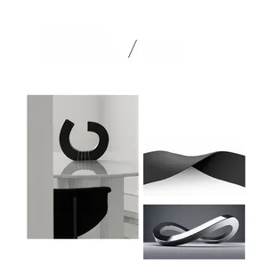Detail view of Möbius infinity pendant with premium matte finish and modern art design