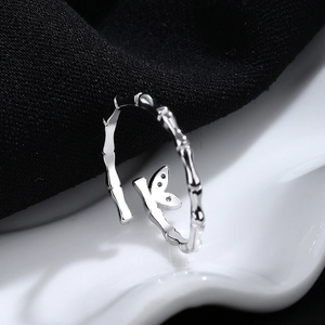 Elegant 925 sterling silver bamboo joint open ring with delicate butterfly detail