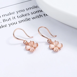 Boucles d'oreilles trèfle en argent 925 or rose avec pierre œil de chat rose et cristaux