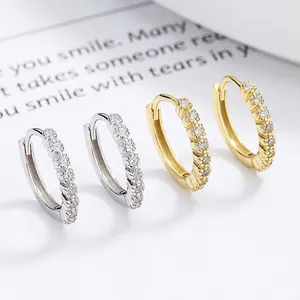 Boucles d'Oreilles Créoles Huggie en Argent Sterling 925 Pour Femmes Simple Micro Incrusté Zirconia Rangée Bijoux de Mode Cadeau