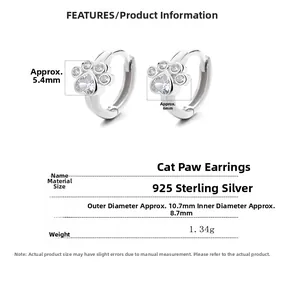 Dimensions détaillées des boucles d'oreilles patte de chat en argent 925 et zircons blancs