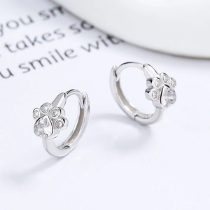 Boucles d'oreilles patte de chat en argent 925 avec zircons en forme de poire