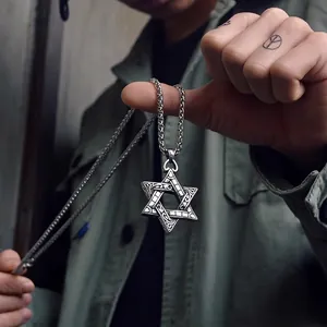 Collier Pendentif Hexagramme Vintage pour Hommes Femmes en Acier Inoxydable Alliage Étoile de David Nœud Celtique Bijoux Punk
