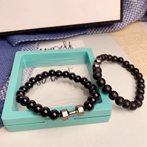 Vulkanstein-Hantel-Perlenarmband Set für Herren mit schwarzem Onyx und Anhängern