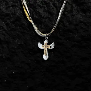 American Style Two-tone Titanium Steel Cross Pendant Necklace For Men Women Hip Hop Winged Rhinestone Jewelry Gift