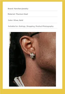 Vue macro des boucles d'oreilles en acier titane avec doubles anneaux pavés de zircon