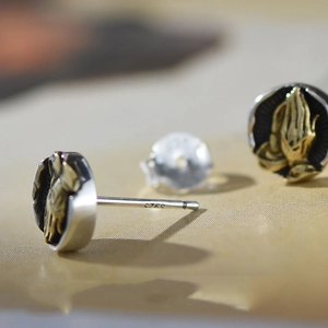Two-tone S925 sterling silver praying hands stud earrings in vintage round design