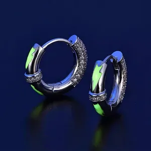 Hip Hop Leuchtend Blitz Huggie Ohrringe Für Damen Herren Kupfer Strass Im Dunkeln Leuchten Ohrstecker Schmuck Zubehör