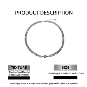 Collier chaîne cubaine en acier titane avec pendentif éclair bleu pour hommes et femmes
