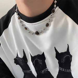Collier de perles œil de tigre pour hommes avec boules en argent de style street