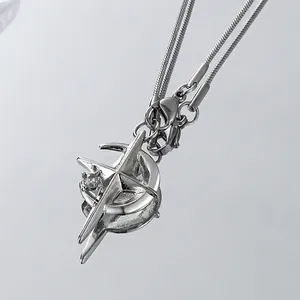 Collier Pendentif Lune Étoile Croix en Acier Titane Pendentif Alliage Strass avec Chaîne Serpent Bijoux Unisexes