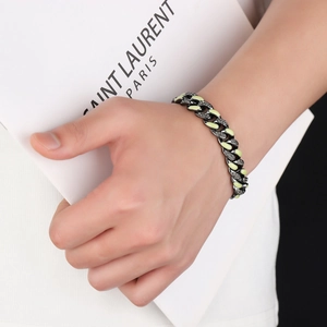 Zweischichtiges Panzerarmband in Dunkelstahl mit gelben Emaille-Akzenten für Herren