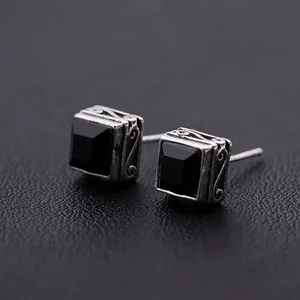 Vintage Quadratische Schwarze Zirkonia Ohrstecker Für Herren Damen Kupfer Wolkenmuster Geometrisch Eingelegter Ohrschmuck