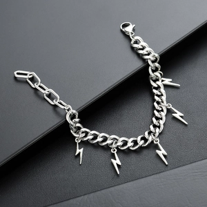 Bracelet Maille Gourmette en Acier au Titane Punk Hip Hop Avec Pendentifs Éclair Couleur Argent Bijoux Minimalistes Homme Femme