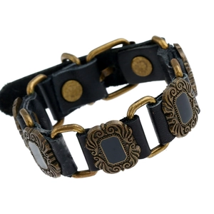 Vintage Punk Men Leather Bracelet Retro Embossed Alloy Cowhide Wristband Gothic Adjustable Buckle Fashion Jewelry Gifts