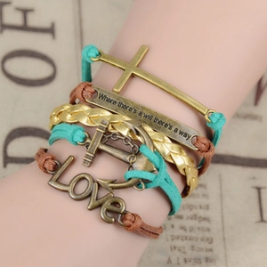 Bracciale multistrato in pelle con croce, ancora e piastre metalliche motivazionali