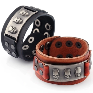 Men's Vintage Punk Wide Cowhide Leather Bracelet With Alloy Skull Head Rivet Charm Adjustable Snap Button Wristband Jewelry