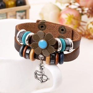 Bracciale multistrato in pelle marrone stile boho retrò con perline e ciondolo ancora