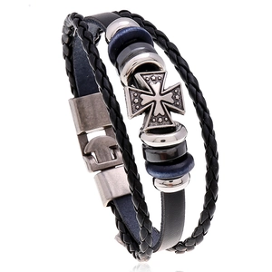 Bracelet en Cuir de Vache Tressé Multicouche Vintage Punk Avec Perles en Alliage de Croix Argentée Bijoux Unisexe