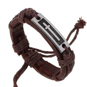 Bracelet Vintage en Cuir de Vache Tissé Croix Breloque en Alliage Bracelet en Corde Réglable Pour Hommes Femmes Unisexe Bijoux Rétro