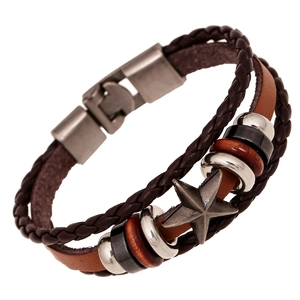 Bracelet en Cuir Multicouche Punk Vintage Homme Cuir de Vachette Alliage Étoile Charme Tressé Bohémien Rétro Bijoux Cadeau