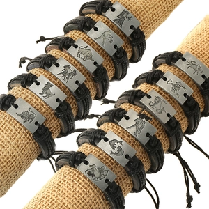 Bracelet Tressé en Cuir Vintage Signes du Zodiaque Breloques en Alliage Constellation Chaîne de Corde Réglable Bijoux Punk Cadeau