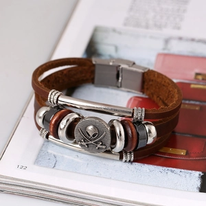 Retro multilayer brown leather bracelet with silver skull charm and wooden beads