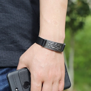 Bracelet rétro en cuir de vachette noir pour homme avec plaque en métal à nœud celtique