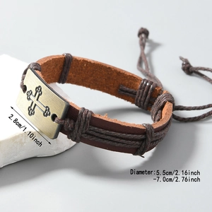 Bracelet en cuir tressé marron rétro avec plaque métallique en relief de croix