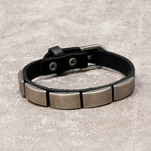 Vintage punk leather bracelet for men featuring rustic silver metal plates and buckle closure