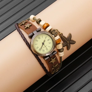 Montre rétro multi-rangs en cuir avec pendentif étoile de mer en bronze et perles
