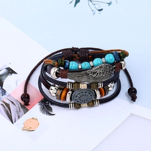 Bracelet multicouche en cuir avec pendentif plume en alliage et perles bleues