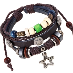 Vintage Punk Multilayer Cowhide Leather Bracelet With Star Alloy Charm And Wooden Beads Adjustable Handmade Jewelry For Men Women