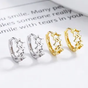 Boucles d'Oreilles Créoles Étoile Creuse en Argent Sterling 925 pour Femmes Boucles d'Oreilles Huggie Géométriques Minimalistes Étoile à Cinq Branches Or Platine