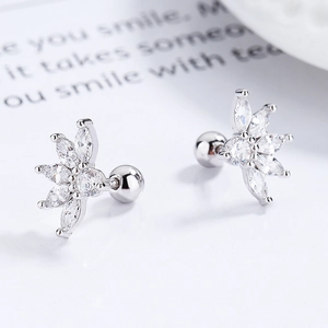 Boucles d'oreilles fleur en argent 925 avec cristaux marquise et fermoir à vis