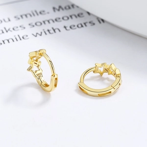 Boucles d'oreilles créoles étoiles évidées en argent 925 plaqué or pour femmes chic