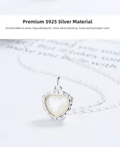 Détail du collier coeur en argent 925 avec incrustation de nacre blanche fine